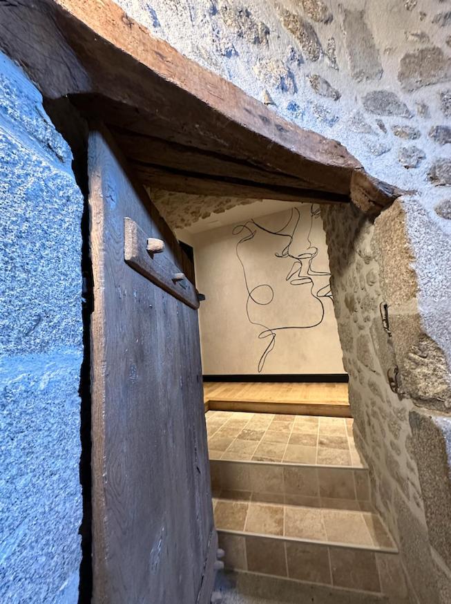 אוסל Chateau De La Borde A Ussel, Centre-Ville, Proche Autoroute A89 מראה חיצוני תמונה